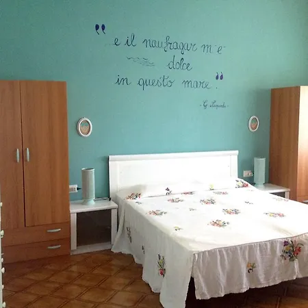 Acquamarina House *