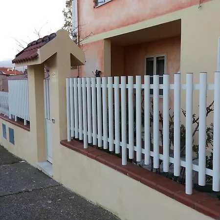 Acquamarina House Daire *
